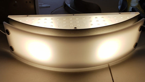 Lámpara De Pared Usada